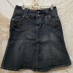 Flair Jean Skirt